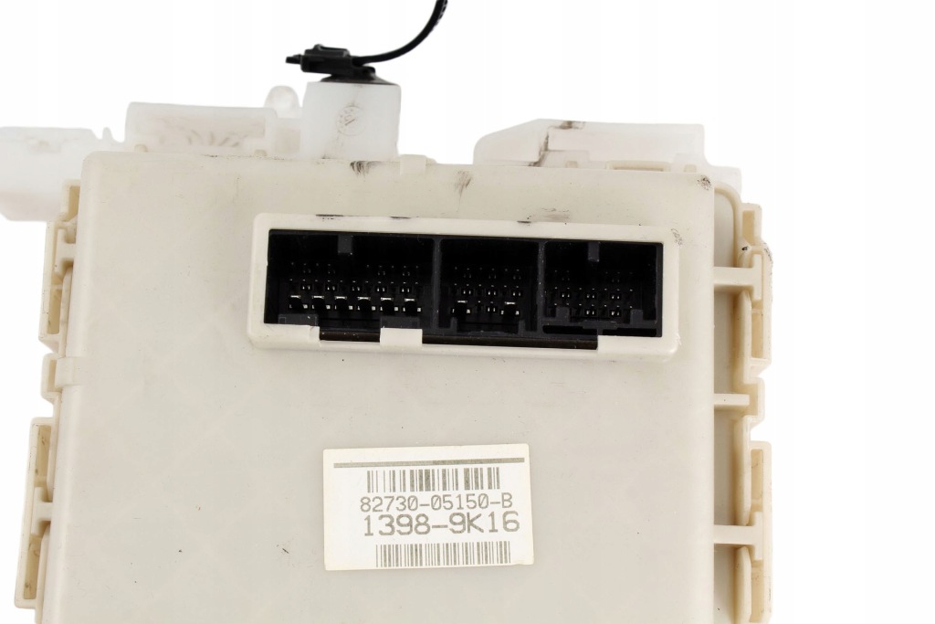 фото №4, Корпус коробка запобіжників toyota avensis t27