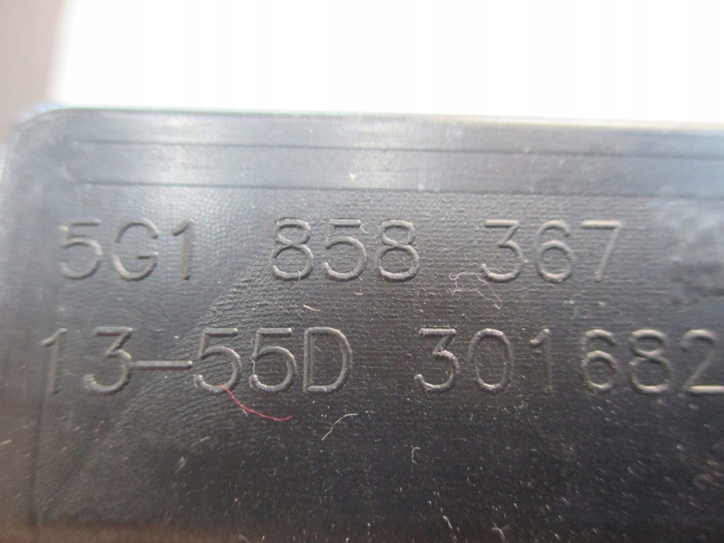 фото №4, Защита консоли vw golf vii 5g1858367