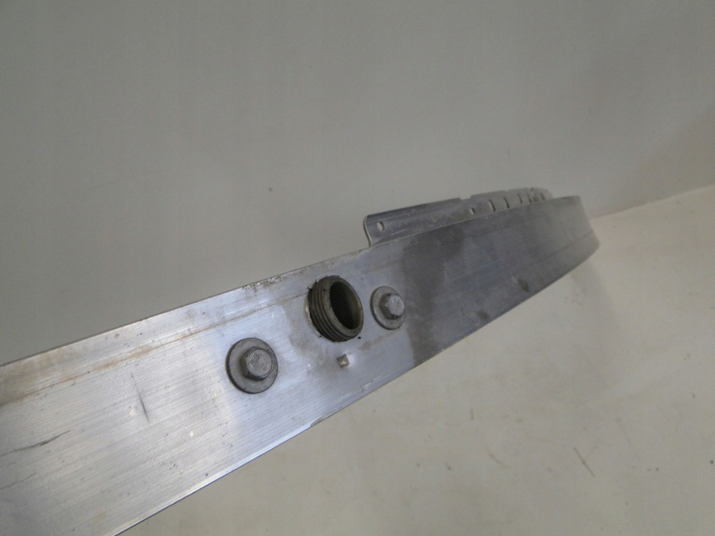 фото №7, Mercedes балка бампера передняя glk x204 w204 e klasa 212 w212 a2046205534