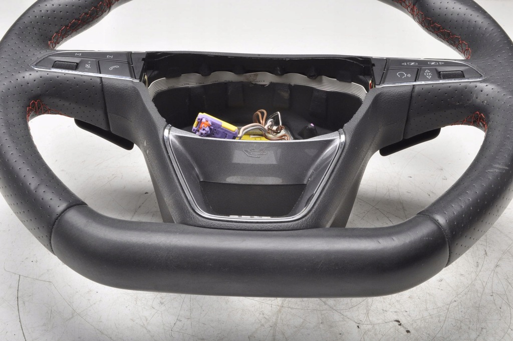 фото №9, Seat leon iii fr воздуховод с лепестки