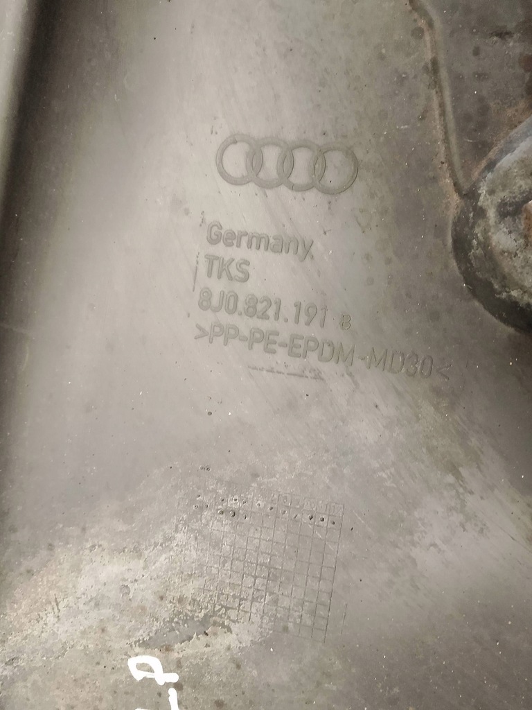 фото №8, Підкрилок передні лівий перед носик audi tt tts 8j 8j0821191b