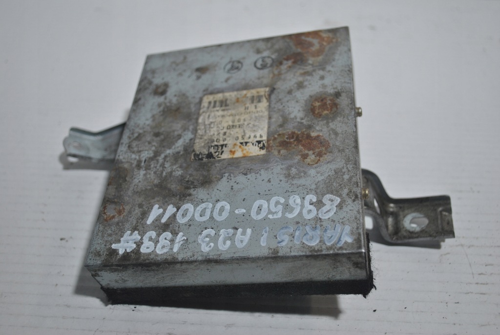 фото №6, Блок керування підсилювача toyota yaris i 89650-0d011