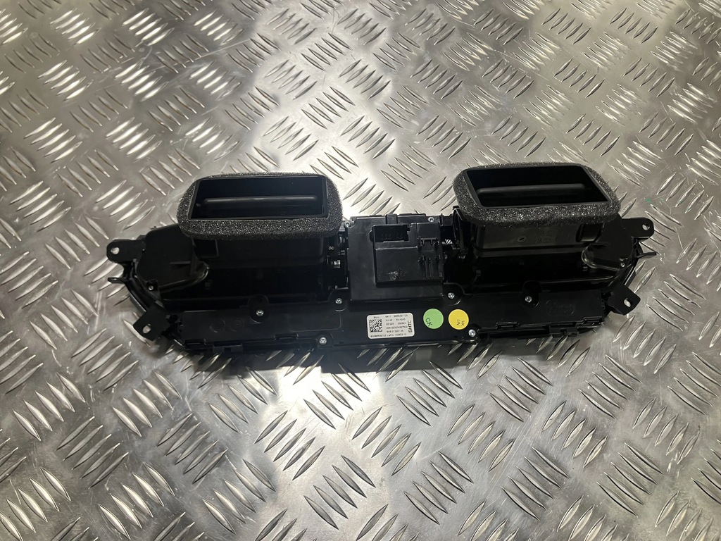 фото №1, Решітка обдув кондиціонера bmw 1 f40