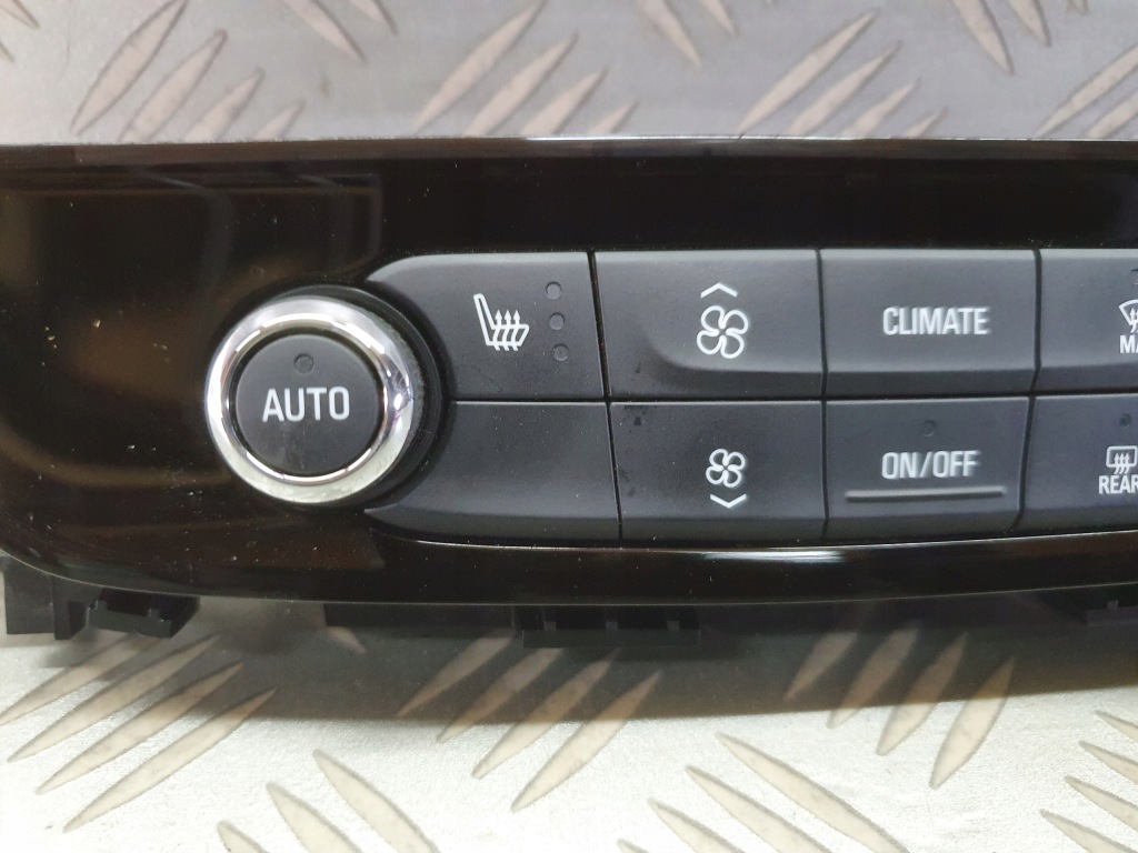 фото №4, Панель воздуховод кондиционера opel insignia b