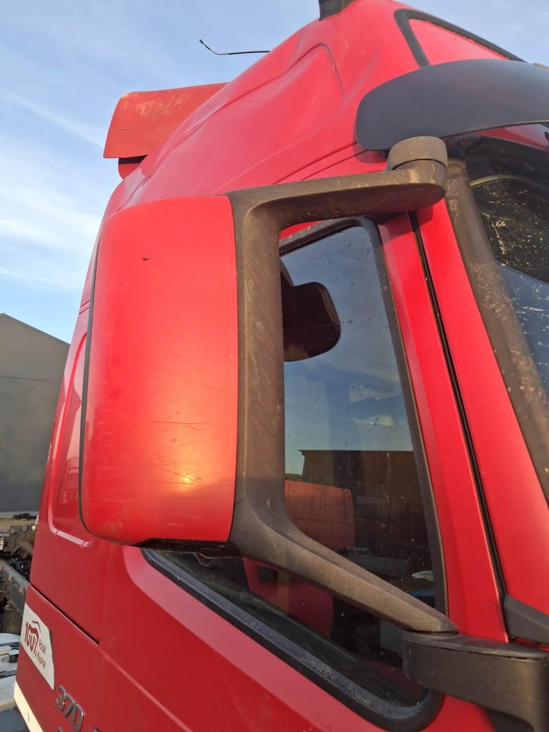 фото №1, Зеркало зеркало правое volvo fh fm 9 12 13 fm 4