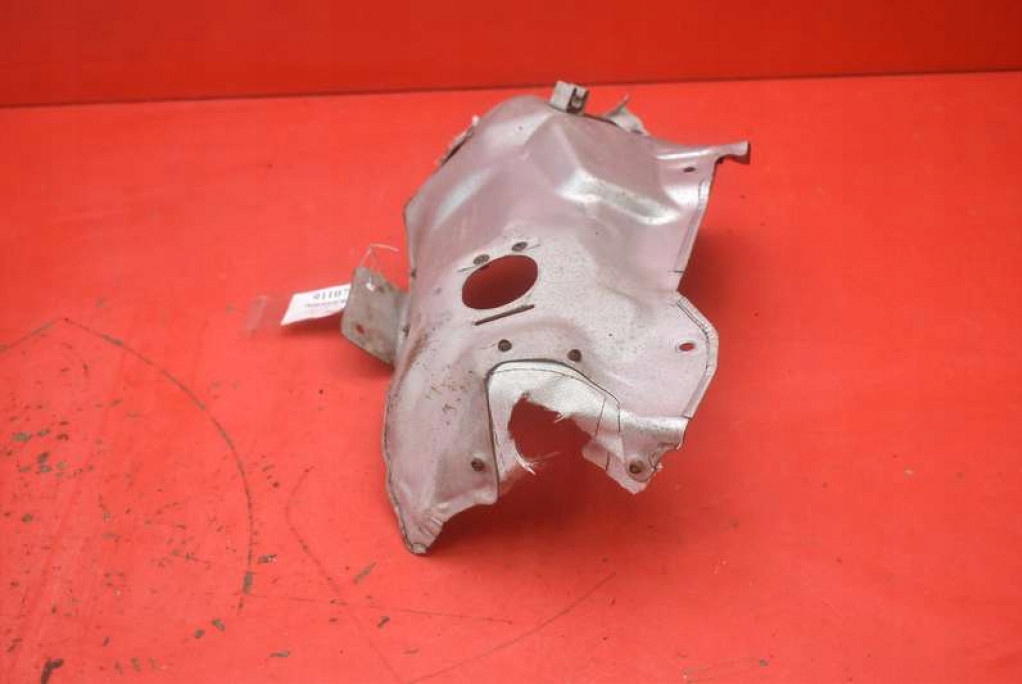 Накладка теплова турбонагнітача 8697971 bmw f44 gran купе 2.0ix 306 km Недорого