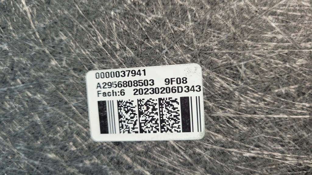 фото №10, Mercedes eqe w295 350+ 23r обшивка пол багажника a2956808503