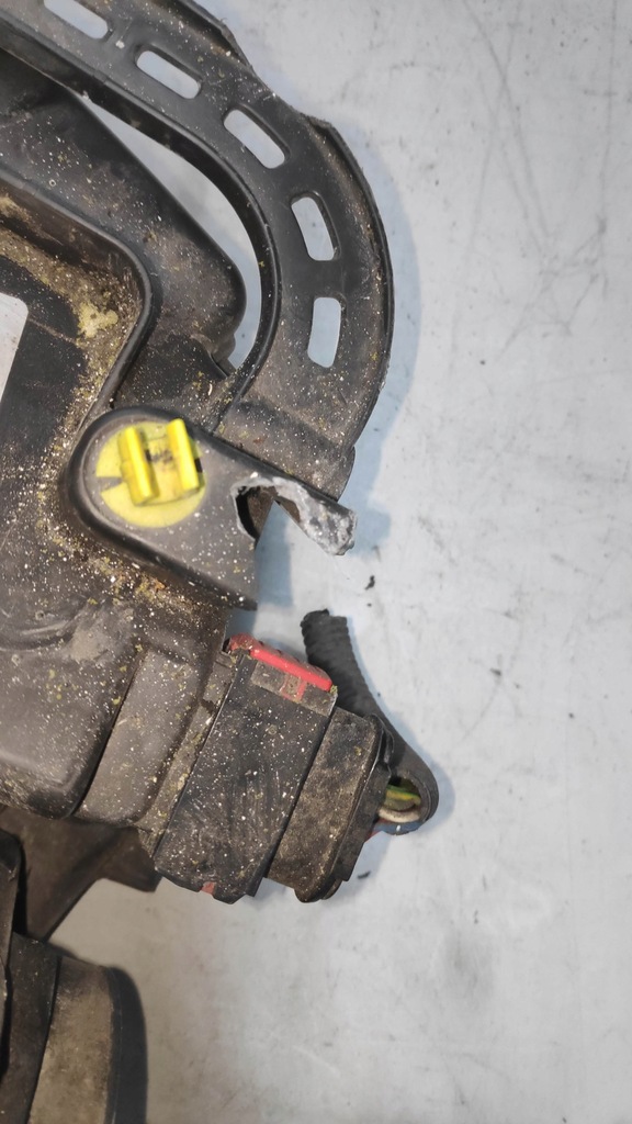 фото №9, Лампа перед левая peugeot 207 линза uk 06-13