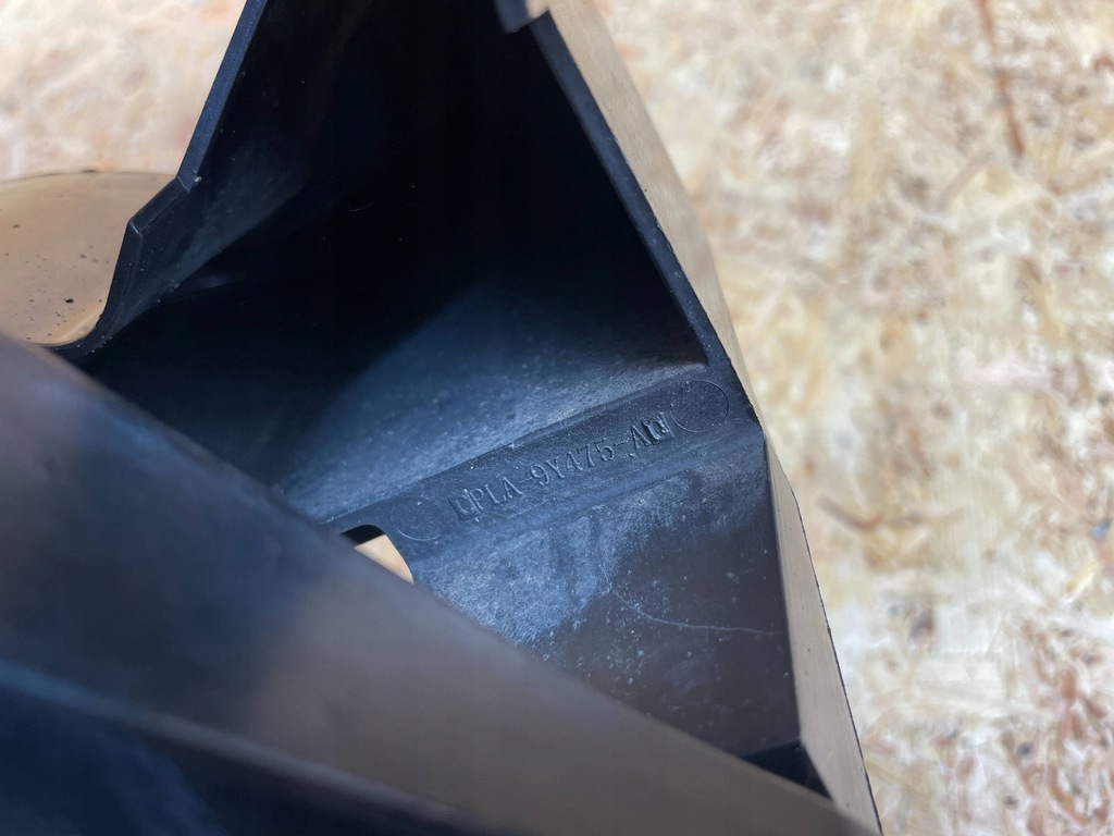 фото №10, Радіатор повітря інтеркулер land rover discovery v cpla-9y475-ac