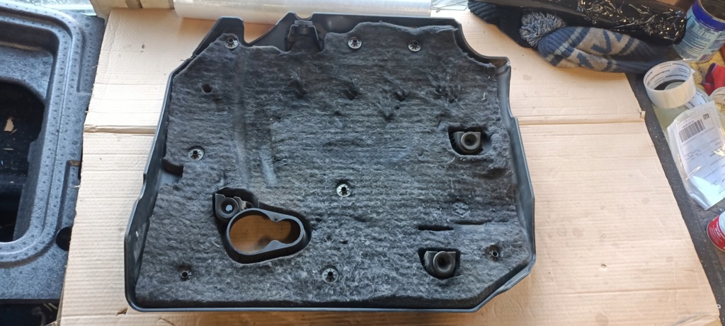 S-max mondeo mk4 galaxy mk3 накладка кришка на двигун 2.0 tdci 06-10r Ціна