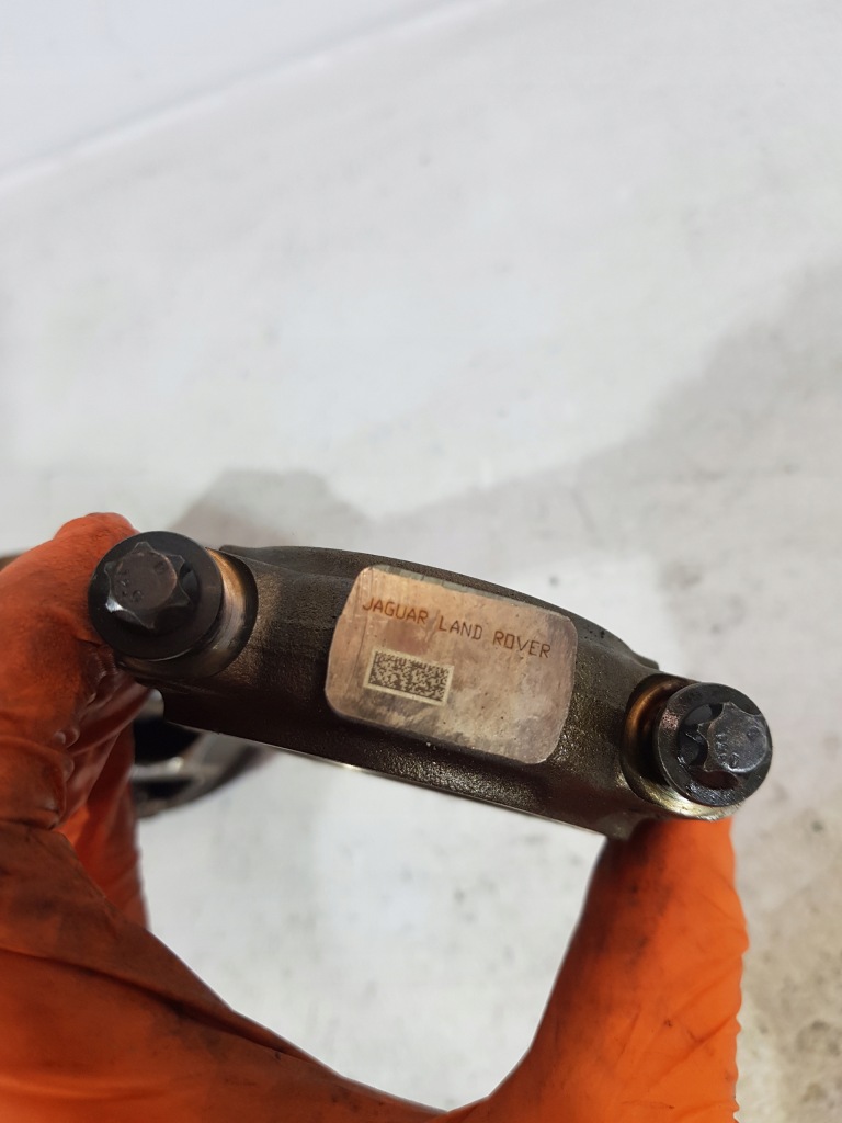 фото №7, Поршень шатун n18 jaguar e-pace land rover 2.0t pt204