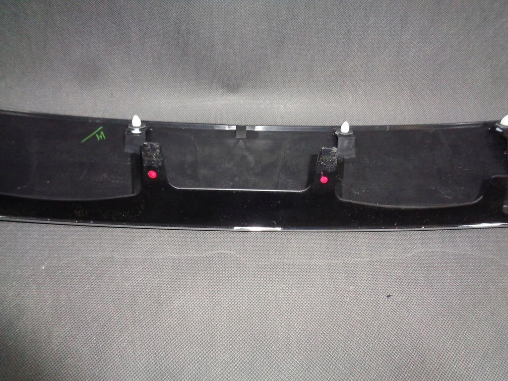 фото №8, Eclipse cross накладка молдинг кришки багажника задня