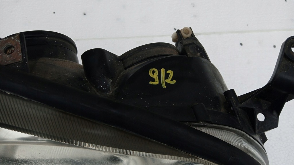 фото №11, Nissan almera tino 00- лампа передняя правая eu