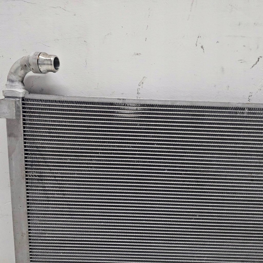 фото №9, Радіатор tesla model s plaid 2023r 1619166-00-a