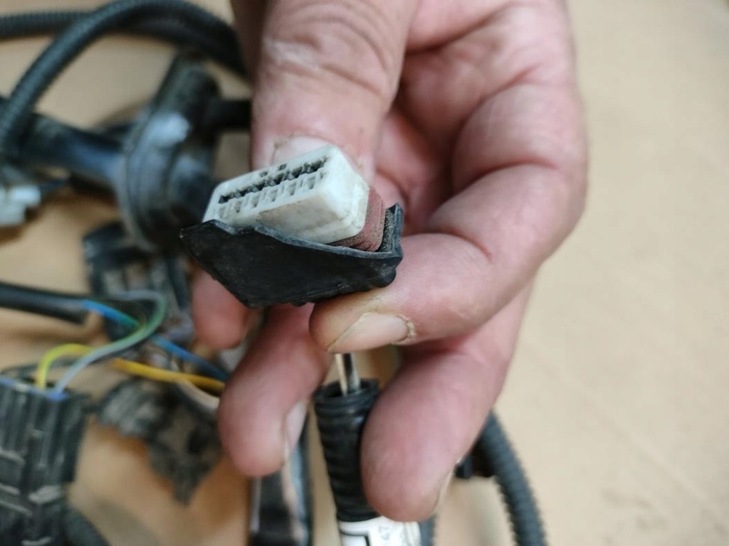 фото №9, Dacia duster ii джгут фаркоп 13 pin оригінальний номер 8201700132 оригінал