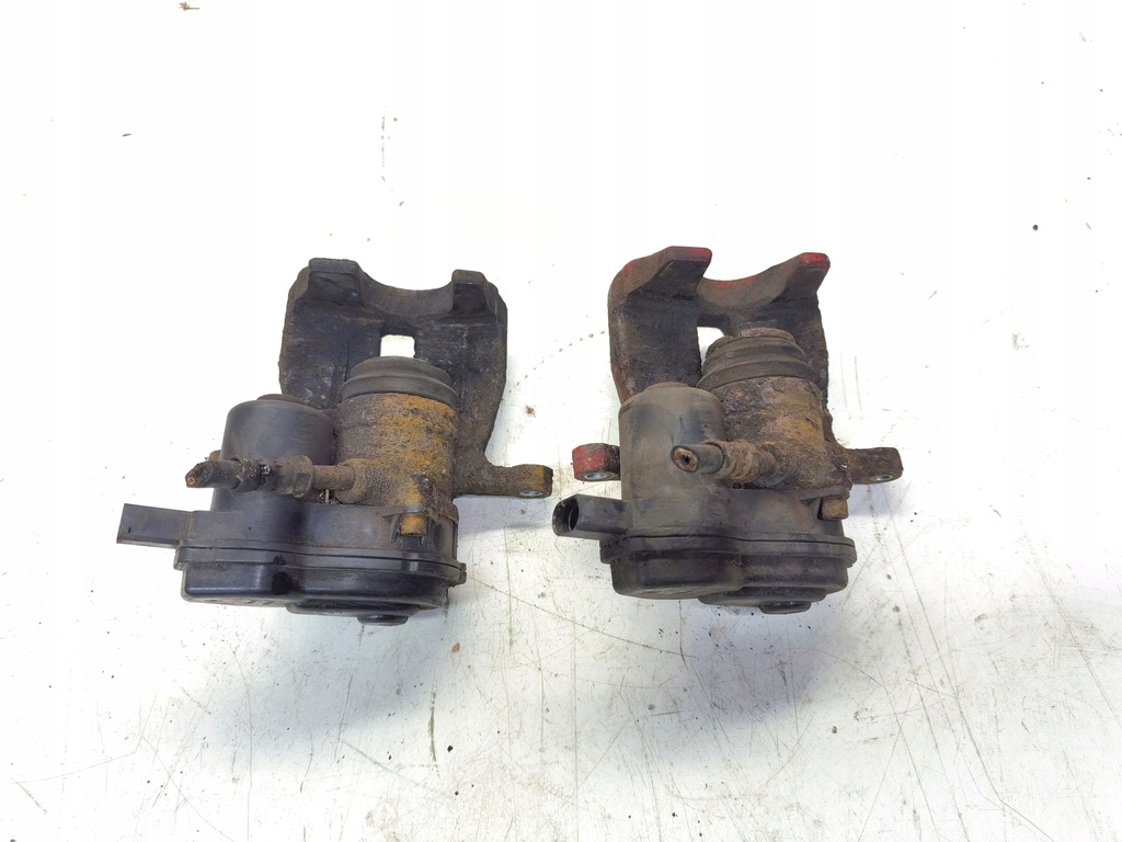 фото №7, Супорт гальмівний електричний правий задня audi a4 b8 a5 8t q5 8r