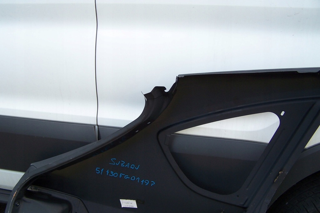 фото №9, Subaru impreza wrx g4 крила лівий задній