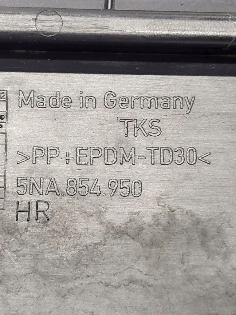 фото №9, Молдинг дверь задняя правая vw tiguan 2 ii 5na