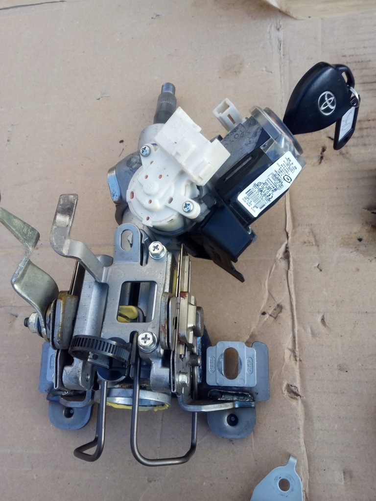 фото №6, Toyota rav4 iii 06-09 2,2 d-4d 136km бортовий комп'ютер набір стартовий вживаний