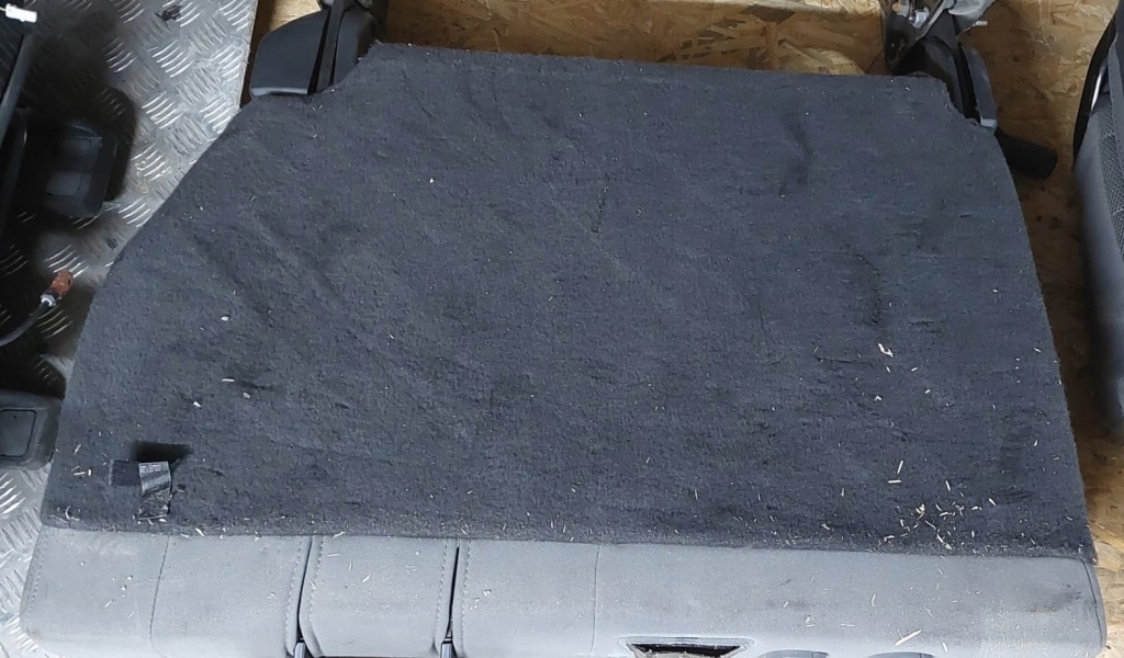 Заднє сидіння jeep wrangler jk unlimited в Україні