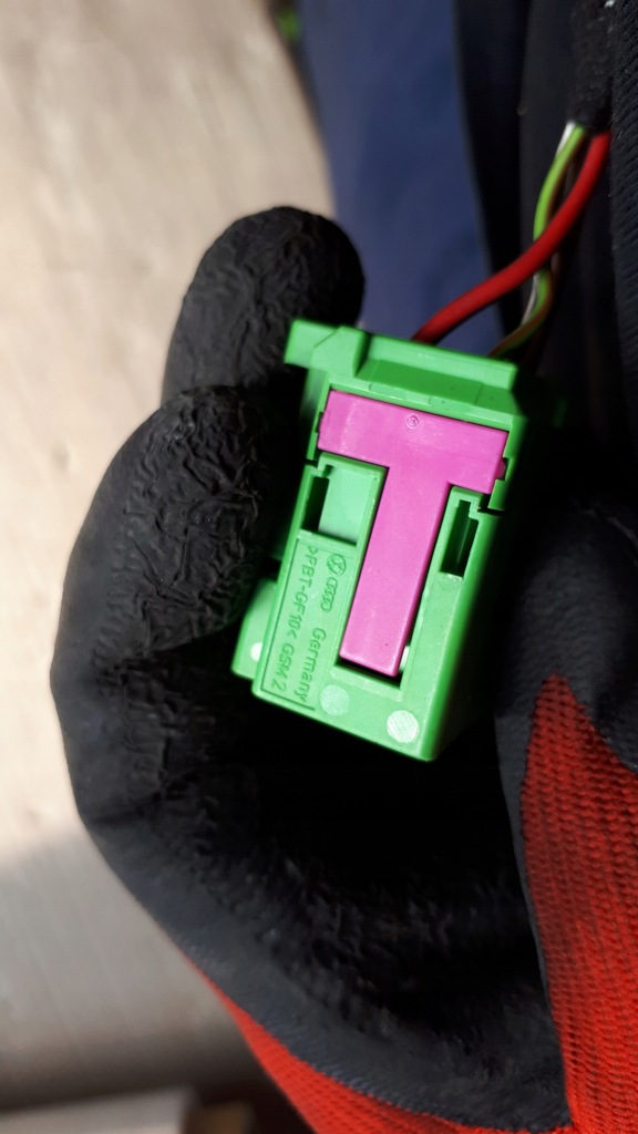 фото №7, A5 8t a4 b8 штекер сидіння підігрів 4f0937741f