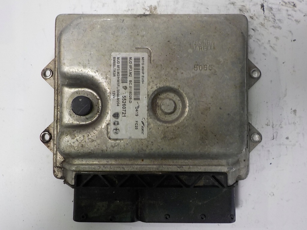 фото №1, Alfa romeo mito бортовий комп'ютер блок керування 55260721 mjd8f3.m2