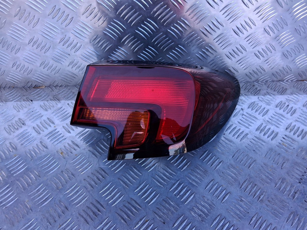 фото №1, Opel astra k лампа правая задняя задняя