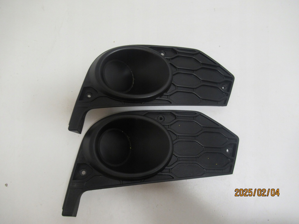 фото №1, Заглушка бампера iveco daily 14 перед or 5801529859