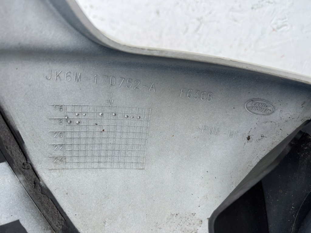 фото №13, Бампер задняя задний land range rover sport svr 14-18