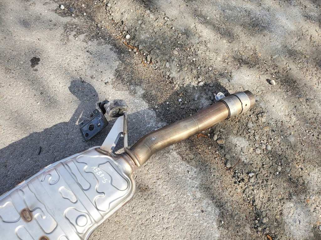 фото №13, Audi a5 2019 гаситель kompletny