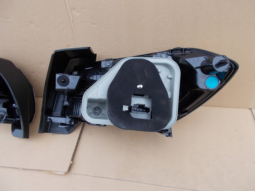 фото №6, Peugeot 208 p-208 ii n.m. лампа задняя левая правая