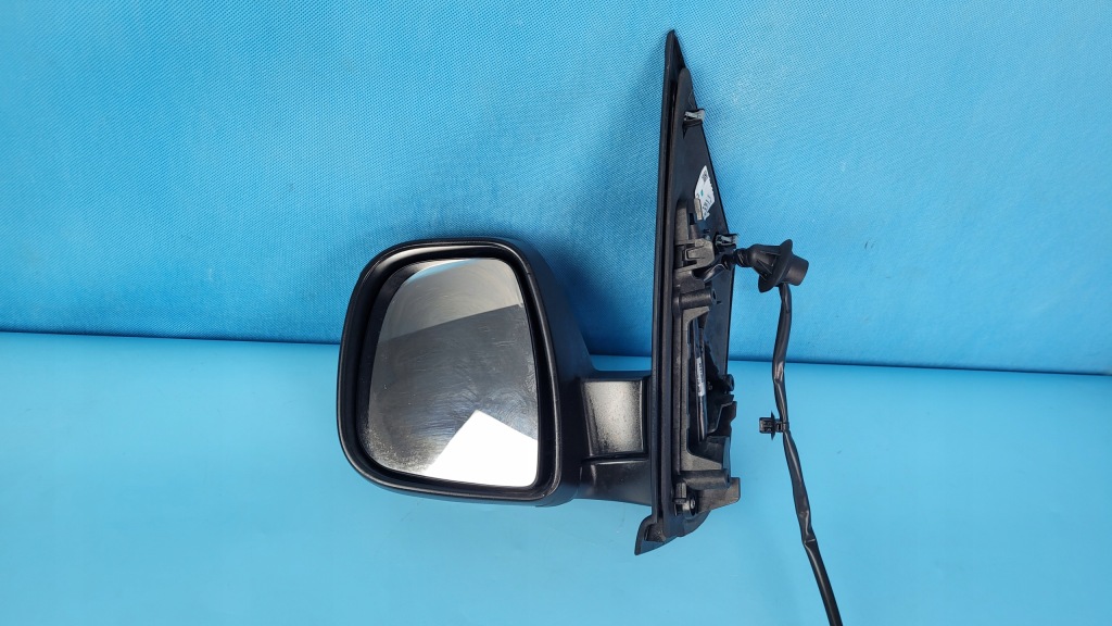 фото №1, Toyota proace ii 20r зеркало наружное левая 98155884xt 5 pin