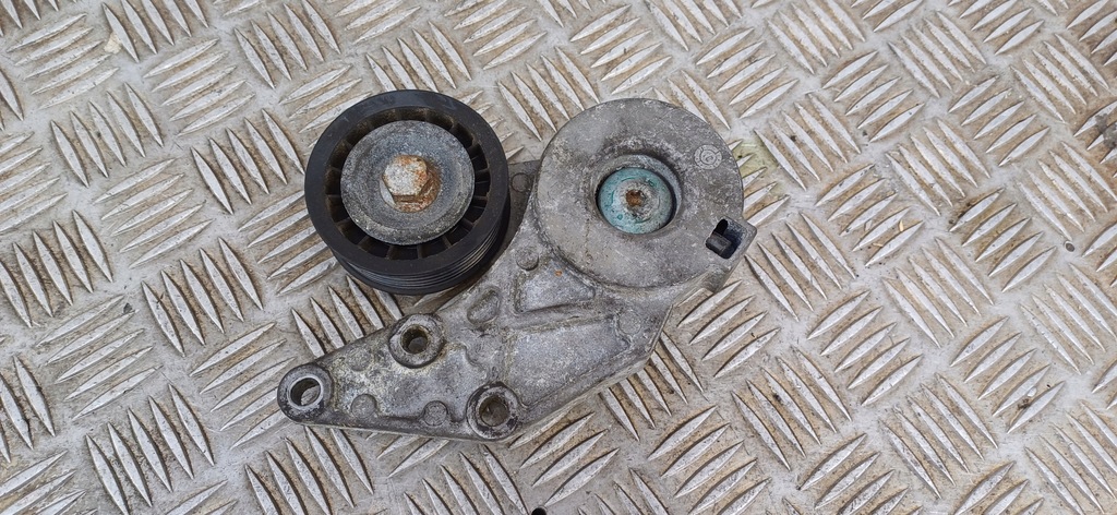 фото №3, Vw sharan 2.8 vr6 натяжитель ролик