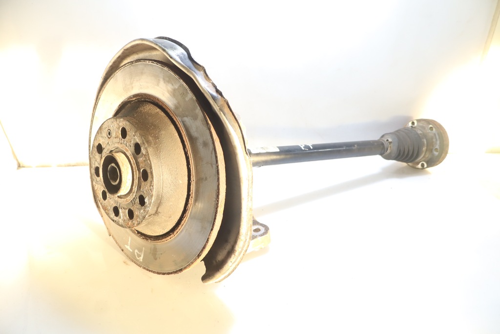 фото №1, Ступица приводной вал правый задняя audi a6 c6 3.0tdi