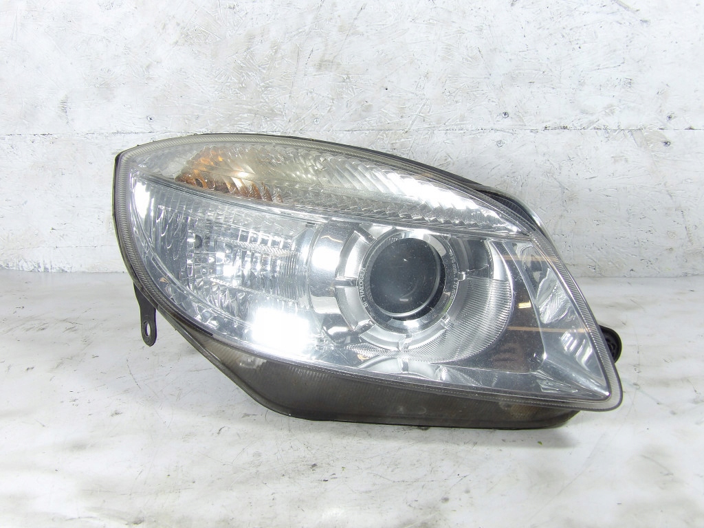 фото №1, Skoda roomster фара правый 5j1941016a