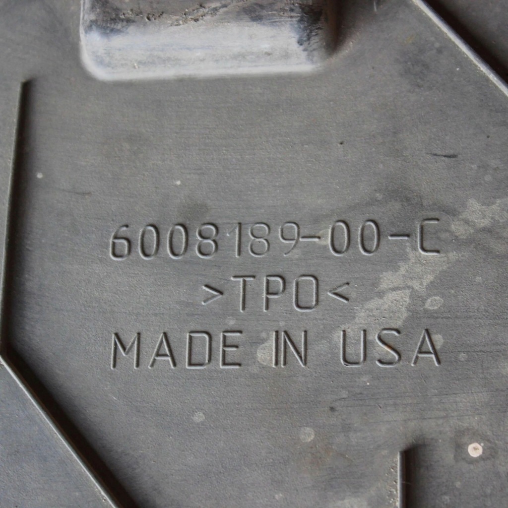 Tesla model s 2015 накладка нижняя двигателя Киев