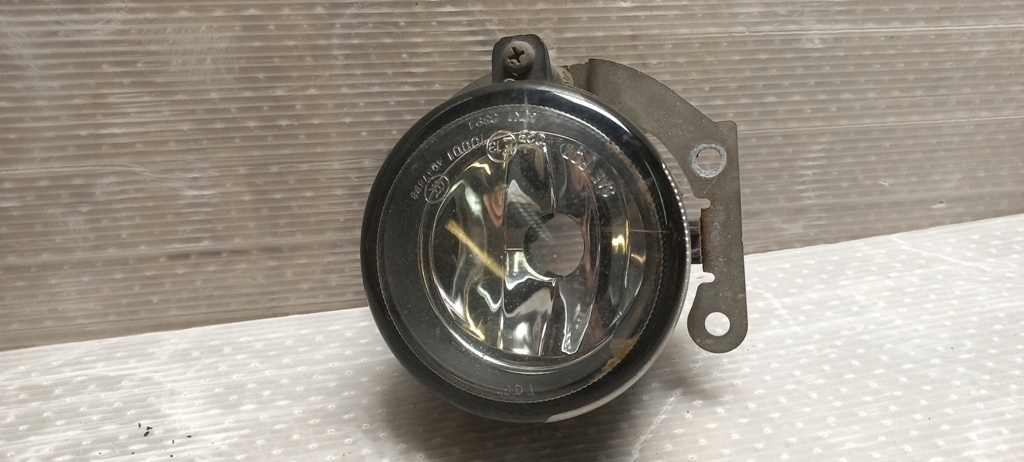 фото №1, Противотуманная фара перед левый правый mitsubishi pajero