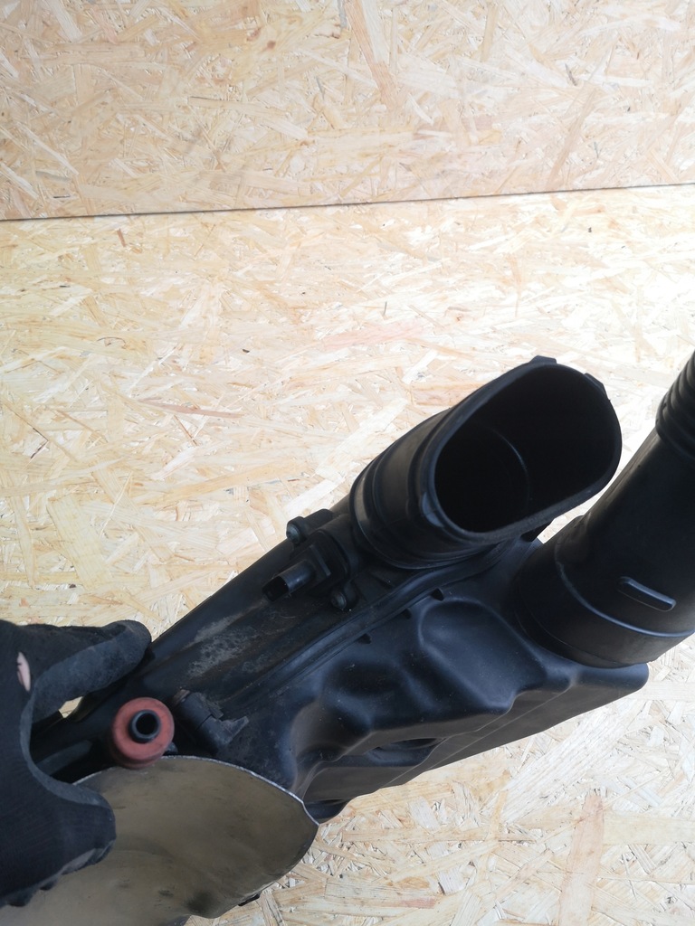 фото №8, Bmw f01 корпус фільтра повітря 7577473 7577467