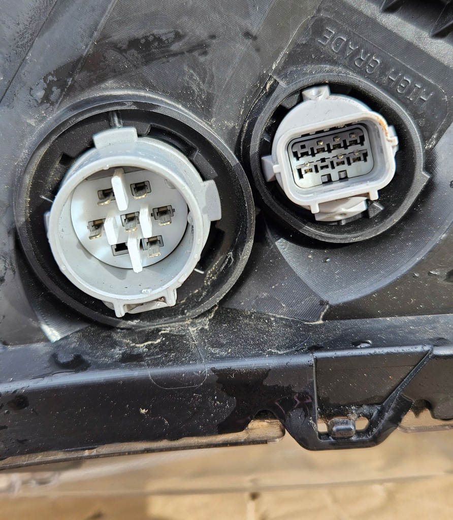 фото №12, Mazda cx5 ii 17-21 лампа правая led 8272354400