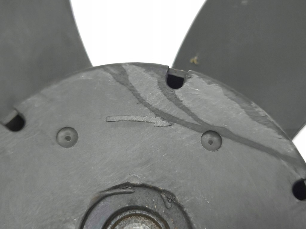 фото №5, Nissan 350z 2003 крыльчатка вентилятора