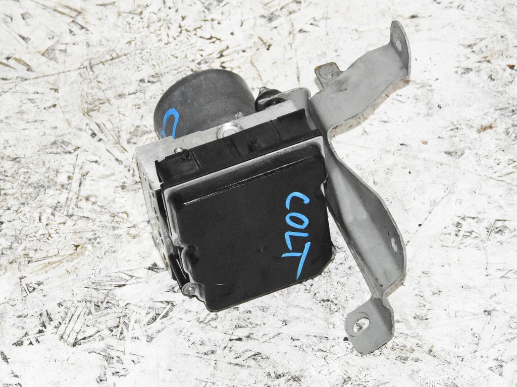 фото №1, Mitsubishi оригинальный номер 4670a403 насос abs