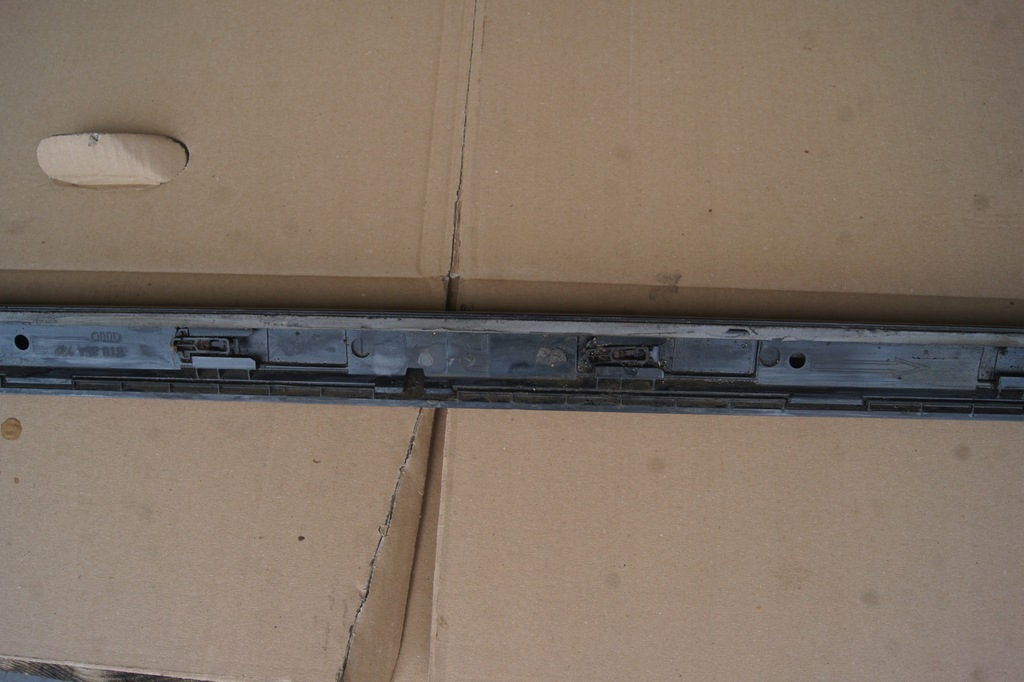 фото №11, Audi оригинальный номер 8t8945096f лампа задняя комбинированная