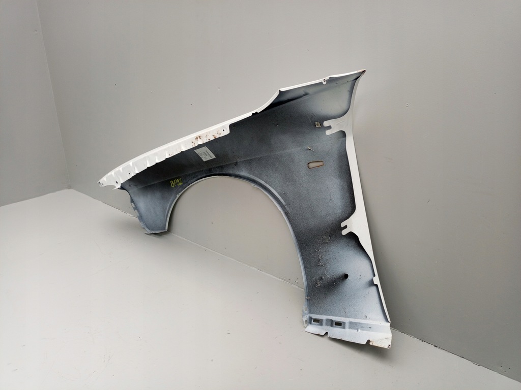 фото №10, Dodge challenger 2007- крыло правый передний заменитель 68275470aa =