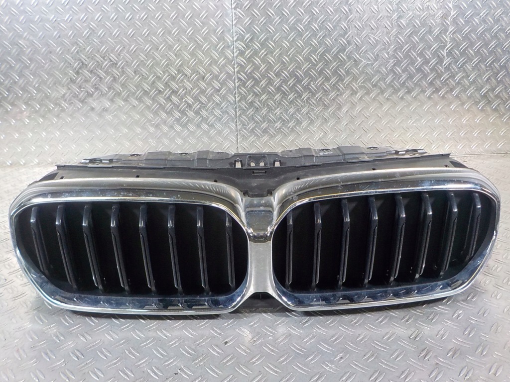 Купить Bmw 5 g30 g31 рестайлинг  решётка радиатора решётка радиатора 114905502