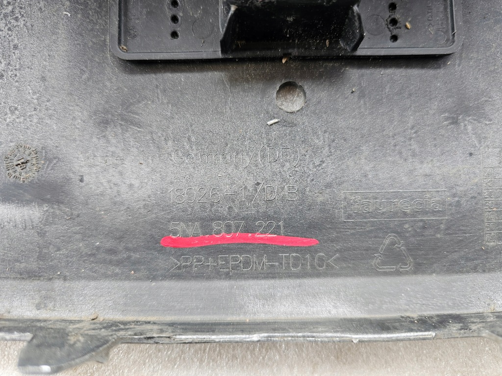 фото №16, Volkswagen tiguan ii бампер передний перед 5na807221