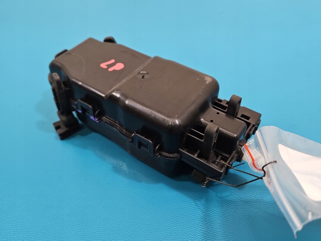 Купить Помпа сиденье audi q7 2 4m 4m0881073a