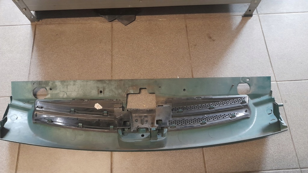 фото №2, Peugeot partner решётка радиатора решётка радиатора