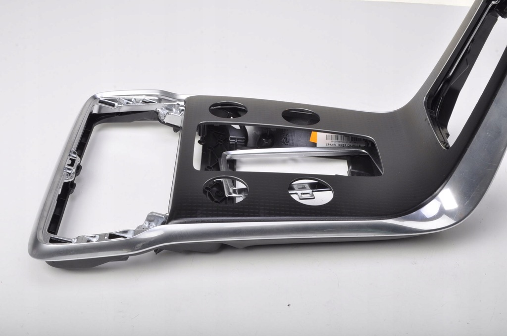 фото №10, Volvo v40 ii рамка панель обдув 08632794 lift