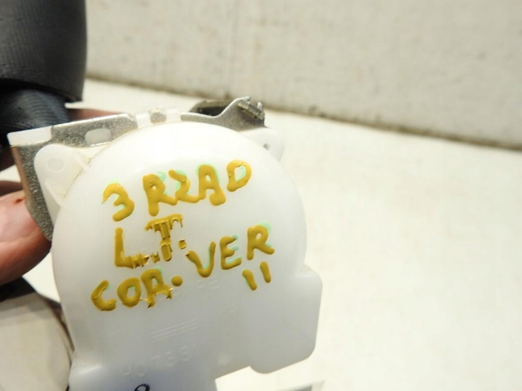 фото №2, Pas безопасности левый задняя iii ряд toyota corolla verso ii 7l2550