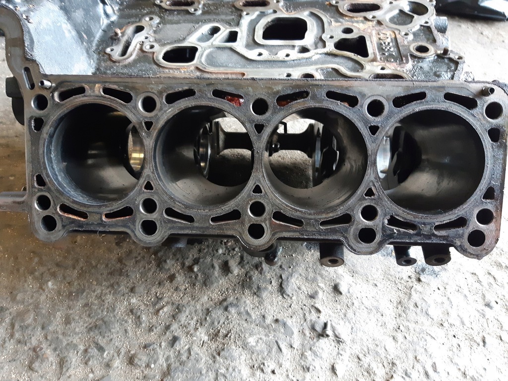 фото №5, Audi q7 4l 4.2 tdi блок dół двигателя корпус btr